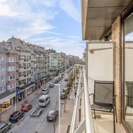 Siska 0403 アパート *